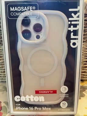 Artikl Cotton MagSafe Compatible Case for iPhone 16 Pro Max — Cream White